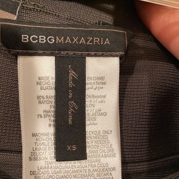BCBG MAX AZRIA SKIRT - Picture 2 of 2